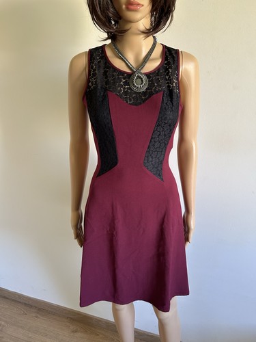 Robe bordeaux noire - et, sans