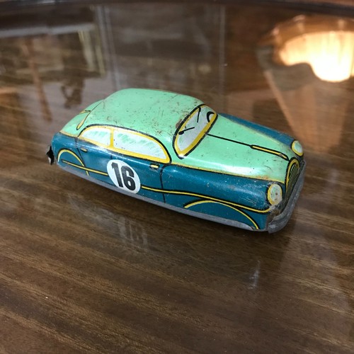 Voiture miniature tôle - miniature,