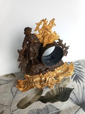 Ancien corps de pendule en régule double patine