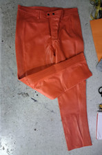 Nouveau pantalon en cuir