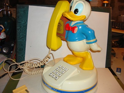 Telephone donald duck disney - duck,
