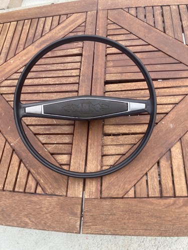 Volant vintage noir - volant,