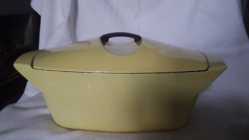 Cocotte fonte creuset - en, le
