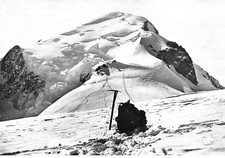 74 CHAMONIX MONT BLANC AA#DC147 SOMMET DU MONT BLANC SAC A DOS ET PIOLET