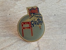 PINS PIN JEUX DE BAR FLIPPER 1991