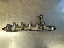 RAMPE INJECTION OPEL ZAFIRA B