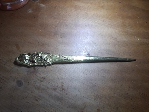 Ancien coupe papier bronze - en,