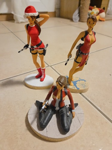 Lot statuettes lara croft - 4,