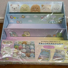 Présentoir en peluche Sumikko