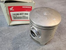 Piston cote standard pour