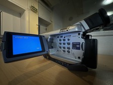 CAMÉSCOPE SONY DCR TRV 330E HI8 / VIDÉO 8 / DIGITAL 8