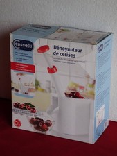 Dénoyauteur de cerises.