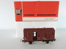 REF 6480 JOUEF WAGON COUVERT P V FIN DE CONVOIE AVEC ECLAIRAGE HO EN BOITE