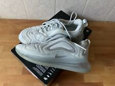 Baskets NIKE AIR MAX 720 , pointure 38