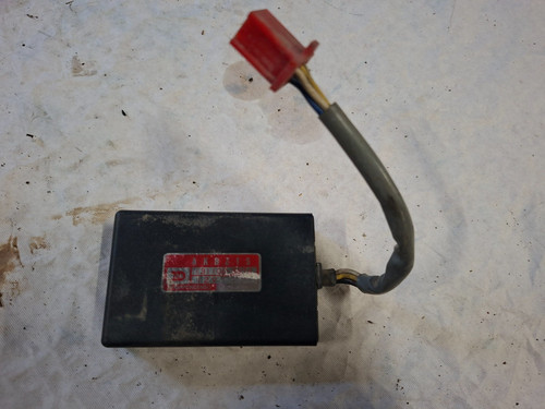 Cdi prise rouge honda 750 - cdi,