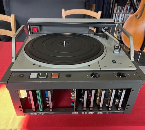 Platine vinyle emt 948 - platine,
