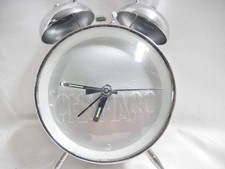 réveil mécanique double cloche au verre en verre bombé