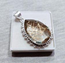 Pendentif pierre précieuse