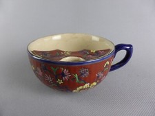 EMAUX DE LOUVIERE TASSE A MOUSTACHE EN CERAMIQUE EMAILLEE DECORE MAIN 404