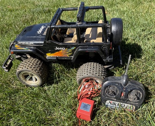 Vintage nikko jeep - nikko,