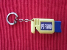 ANCIEN PORTE CLE PERNOD PMU Porte Clé Clef