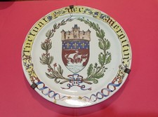 assiette en faïence de Choisy à décor du blason de Paris XIX
