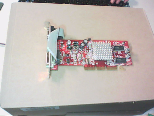 Carte graphique agp ati - carte, radeon