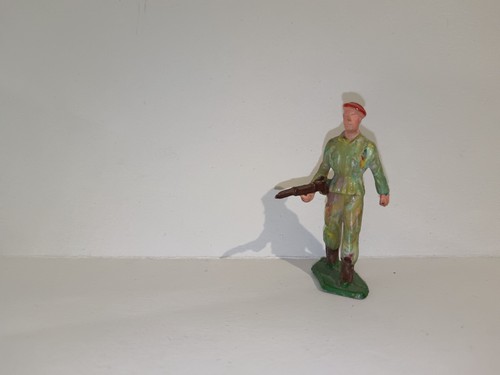 Starlux militaire parachutiste - militaire,
