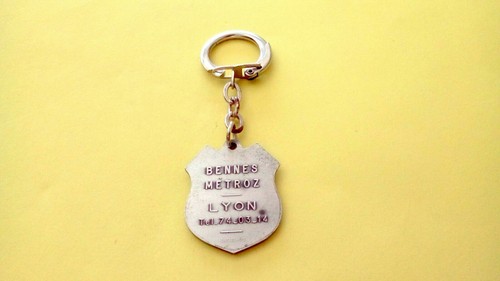 Ancien porte clés bennes - ancien,