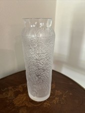 LALIQUE Crystal Bougainvillea