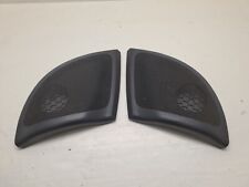 Cache haut parleur tableau de