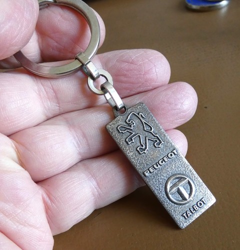 Ancien porte cle pichard - cle,