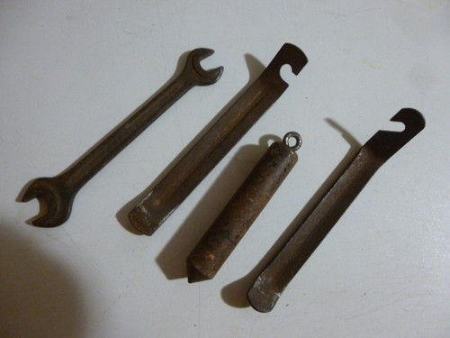 Lot outils anciens clé fil - d'outils,