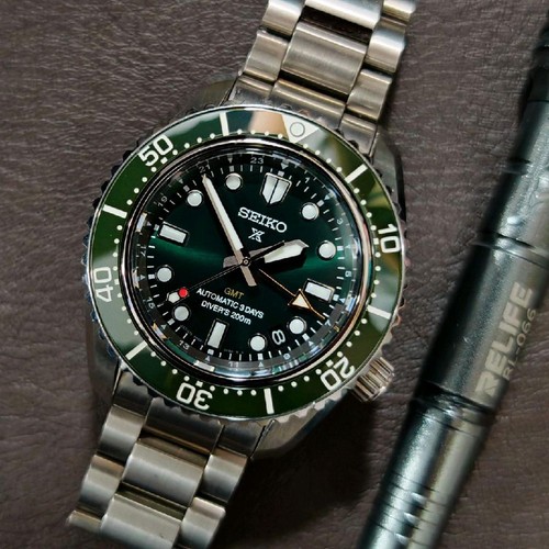 Rare montre plongée - de,