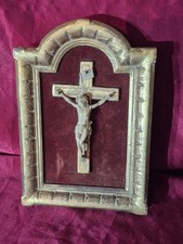 Beau cadre ancien bois doré Sujet Religieux 