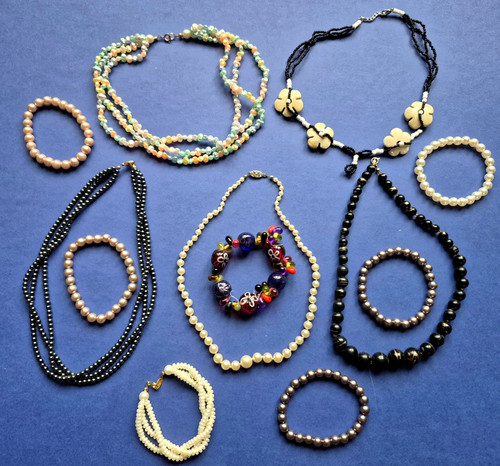 Lot bijoux bracelets - lot,