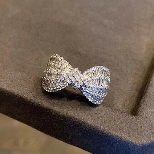 Bague blanc 14 - en,