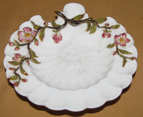 Coupelle ancienne - , en