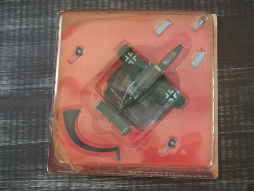 Avion métal miniature