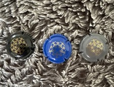 Nicolas Feuillatte, lot de 3 capsules de champagne