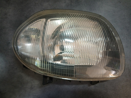 Phare avant droit renault clio - phare,