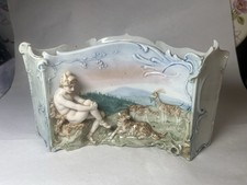 Jardinière en biscuit