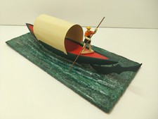 Quiralu - Jonque et figurine