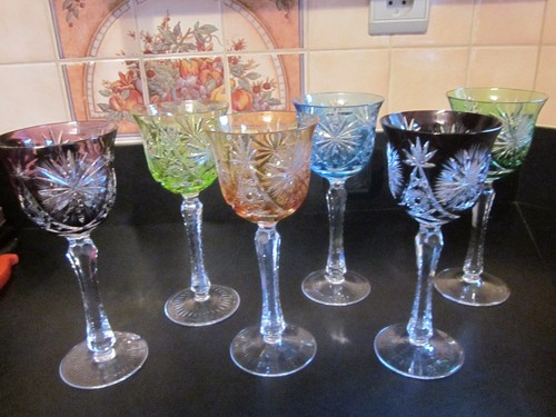 Grands verres pieds - grands, a