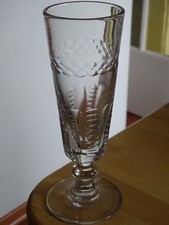 1 ANCIEN GRAND VERRE A