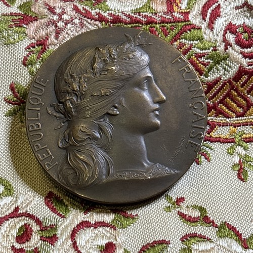Ancienne medaille bronze - ancienne, en