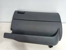 1M1857104A boîte a gants SEAT