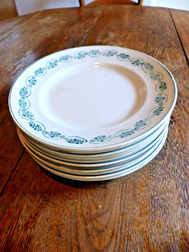 Lot assiettes plates - 10,