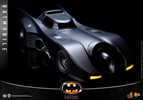 Batmobile 1989 die cast - 🚗,