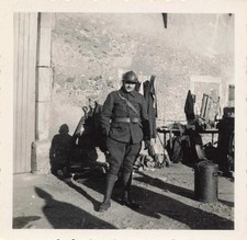 ANCIENNE PHOTOGRAPHIE MILITARIA SOLDAT PREND LA POSE